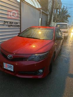 تۆیۆتا کامری